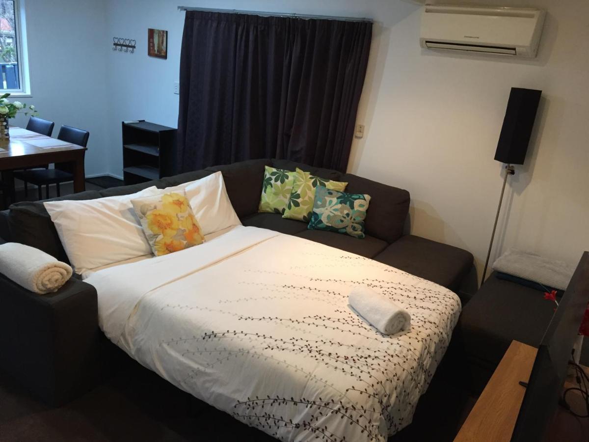 Central Cozy House - 10 Min Walk To Town クイーンズタウン エクステリア 写真